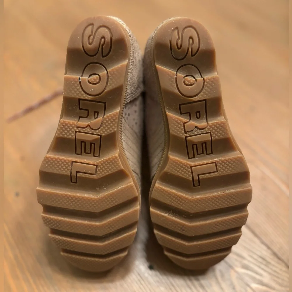 Sorel Meadow Lace II Suede Boots – Girls Size 2 - Picture 7 of 7